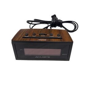 AcuRite Digital Alarm Clock Wood Grain LED Red Display Model 47567 Vintage